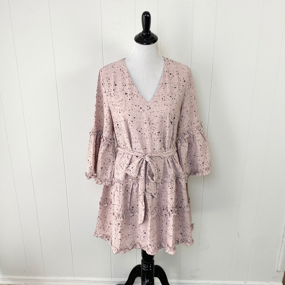 NWT Entro Pink Splatter Print V-Neck Ruffle Tiered Mini Dress Bell Sleeve Sz M